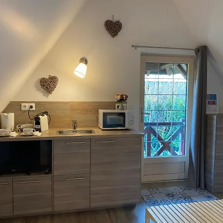 Le Petit Pressoir *