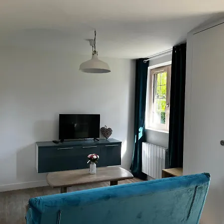 Le Petit Pressoir Bed & Breakfast