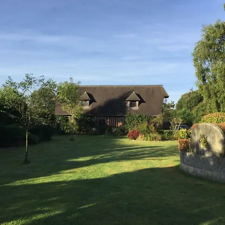 Le Petit Pressoir Bed & Breakfast *